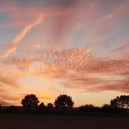 بيت للعطل Q1, Ruhe Und Erholung In Der Eifel زولبيتش