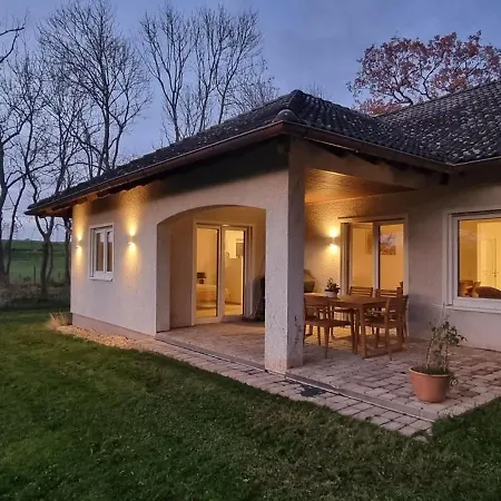 Holiday home Q1, Ruhe Und Erholung In Der Eifel