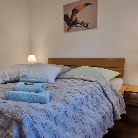 Q1, Ruhe Und Erholung In Der Eifel * צולפיך